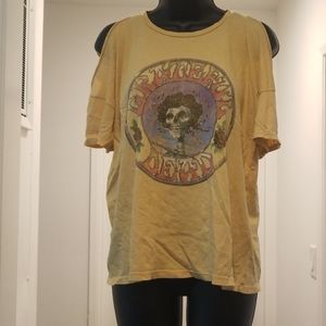 Grateful dead shirt